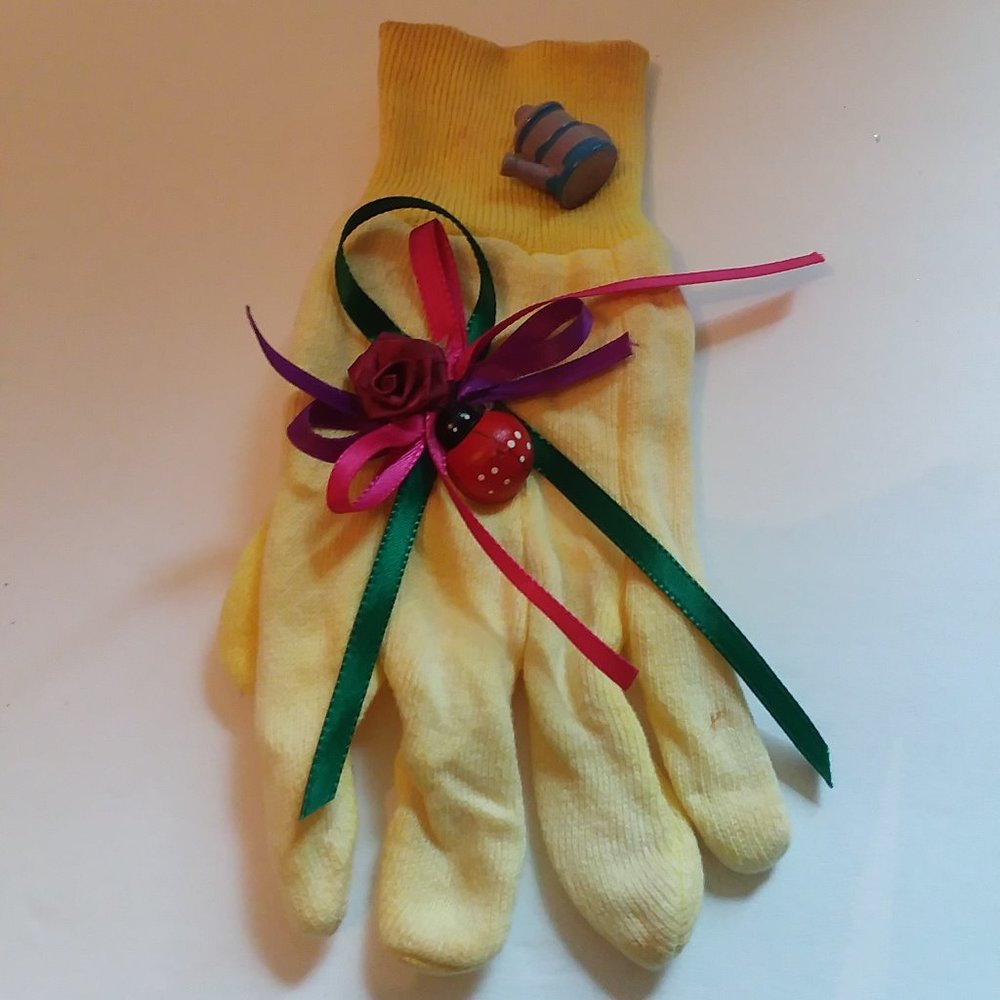 Magnet Garden Glove
